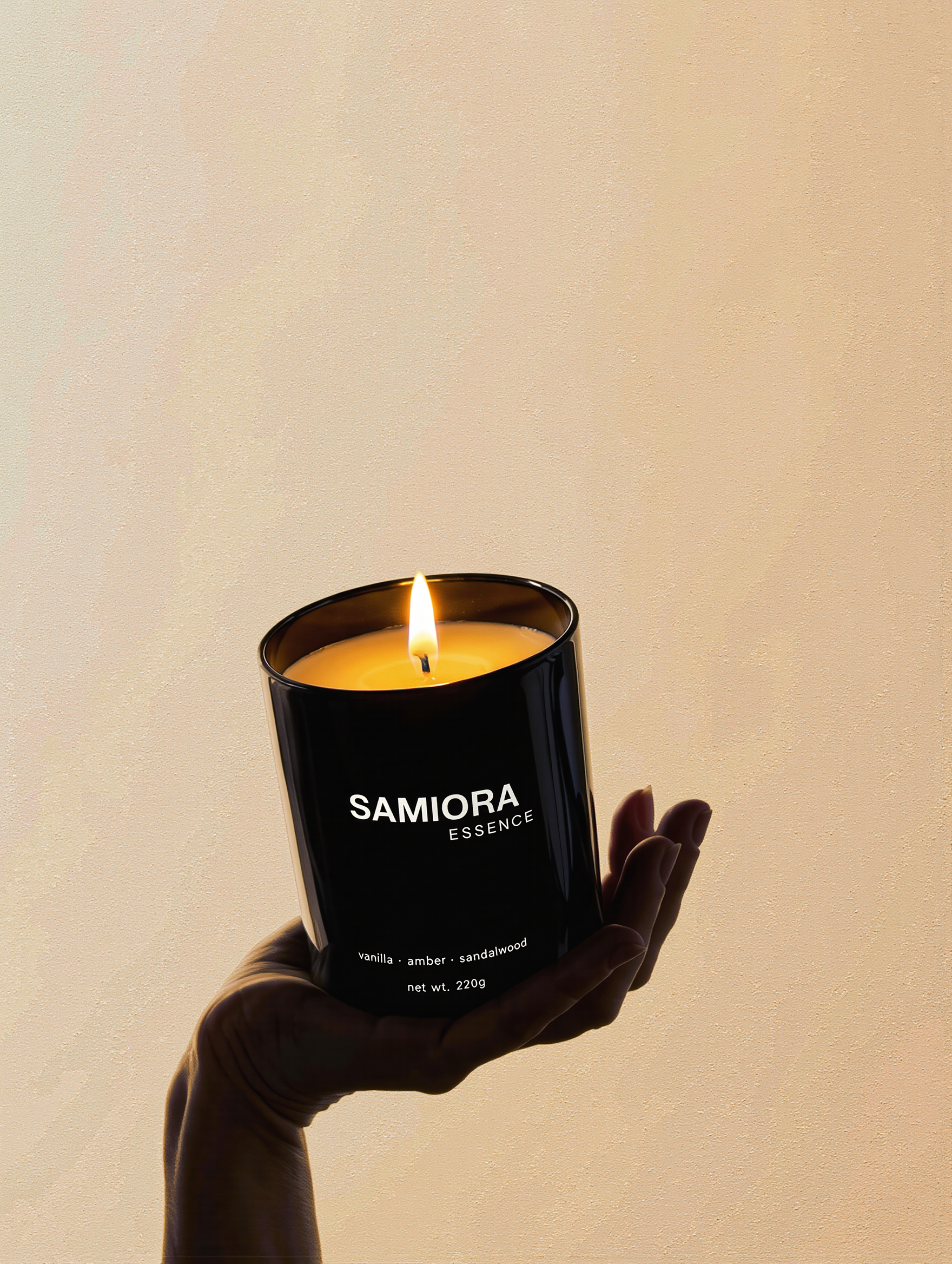 ESSENCE:  vanilla · amber · sandalwood